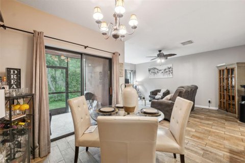 Touwnhouse à vendre à Wesley Chapel, Floride: 3 chambres, 151.43 m2 № 1745318 - photo 16