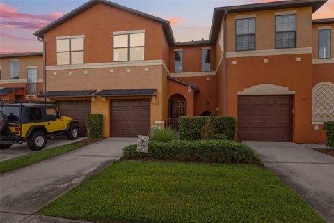 Touwnhouse à vendre à Wesley Chapel, Floride: 3 chambres, 151.43 m2 № 1745318 - photo 1