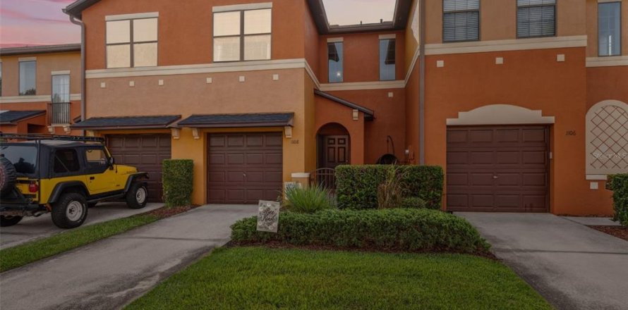 Touwnhouse à Wesley Chapel, Floride 3 chambres, 151.43 m2 № 1745318