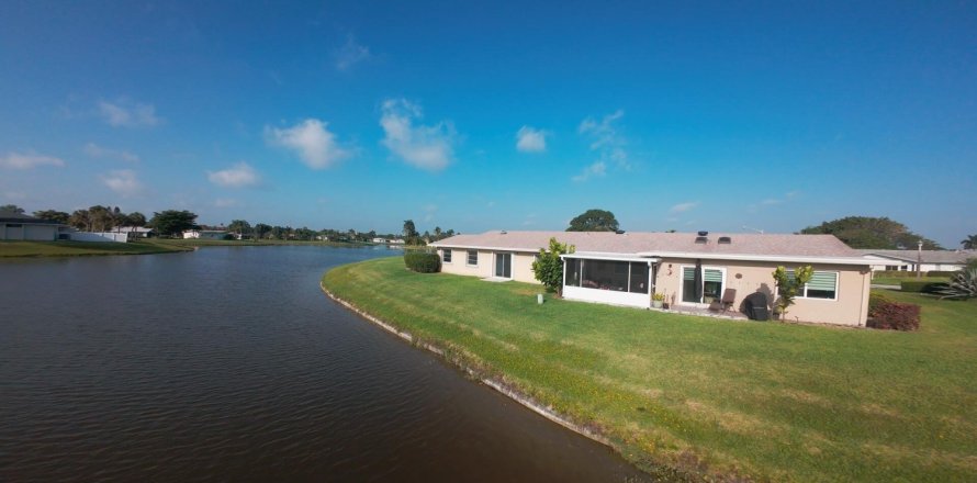 Villa ou maison à Delray Beach, Floride 2 chambres, 140.47 m2 № 1154199