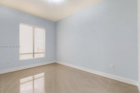 Condominio en venta en Doral, Florida, 3 dormitorios, 178.65 m2 № 1802454 - foto 28