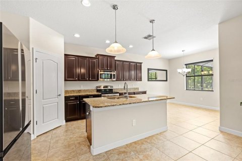 House in Kissimmee, Florida 7 bedrooms, 362.23 sq.m. № 2219232 - photo 9