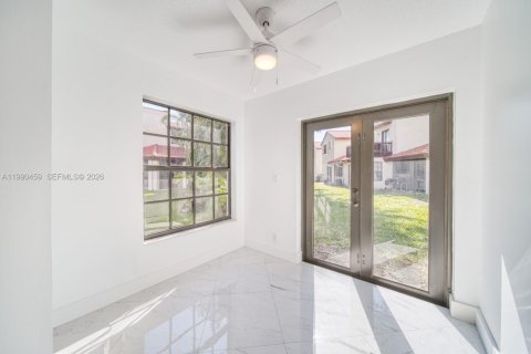 Купить таунхаус в Плантация, Флорида 3 спальни, 137.87м2, № 2052161 - фото 8