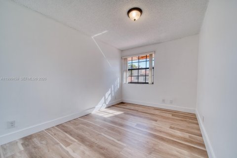 Купить таунхаус в Плантация, Флорида 3 спальни, 137.87м2, № 2052161 - фото 17