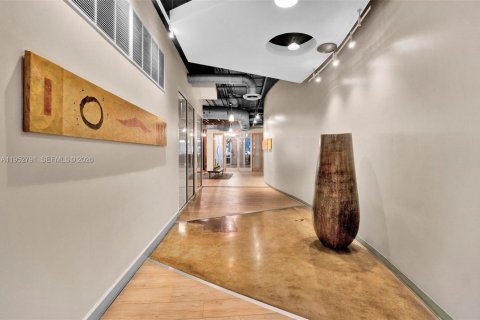 Condominio en venta en Miami, Florida, 2 dormitorios, 92.9 m2 № 2008595 - foto 23