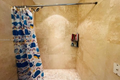 Condominio en alquiler en Miami Beach, Florida, 1 dormitorio, 38.83 m2 № 2020626 - foto 11