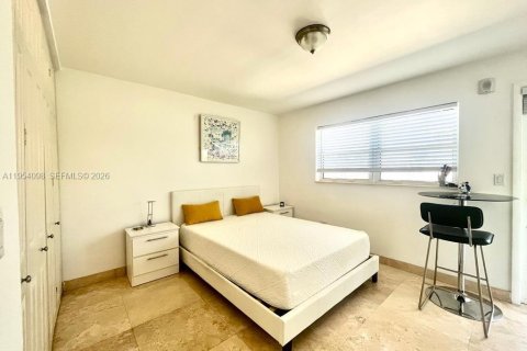 Condominio en alquiler en Miami Beach, Florida, 1 dormitorio, 38.83 m2 № 2020626 - foto 12