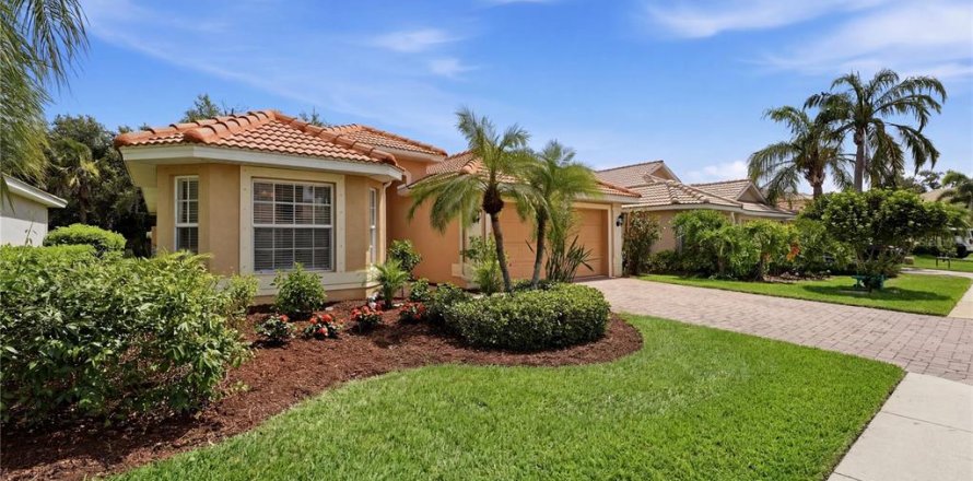 Casa en Venice, Florida 3 dormitorios, 180.42 m2 № 2280602