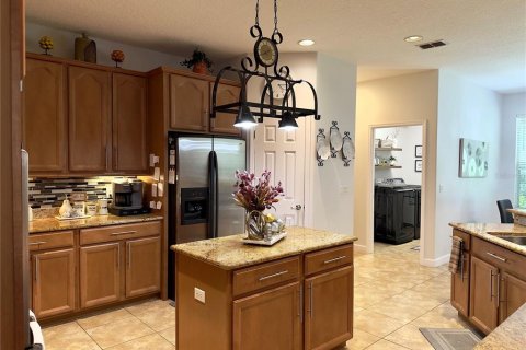 Casa en venta en Orlando, Florida, 4 dormitorios, 354.52 m2 № 1917349 - foto 13