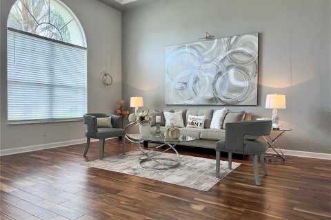 Casa en venta en Orlando, Florida, 4 dormitorios, 354.52 m2 № 1917349 - foto 3