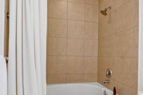 Copropriété à vendre à West Palm Beach, Floride: 1 chambre, 77.2 m2 № 2087620 - photo 15