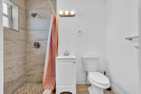 Appartement à louer à Hallandale Beach, Floride: 1 chambre, 286.98 m2 № 2181440 - photo 19