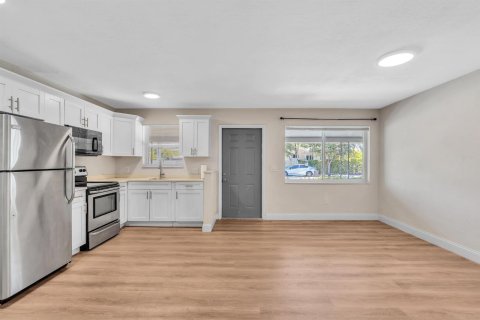 Appartement à louer à Hallandale Beach, Floride: 1 chambre, 286.98 m2 № 2181440 - photo 8