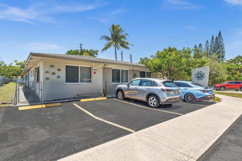 Appartement à louer à Hallandale Beach, Floride: 1 chambre, 286.98 m2 № 2181440 - photo 22