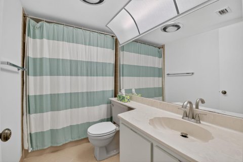 Copropriété à vendre à Delray Beach, Floride: 2 chambres, 101.26 m2 № 2388466 - photo 19