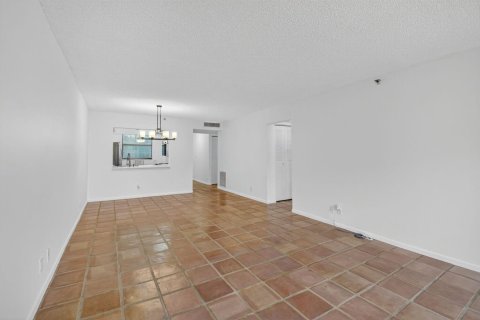Copropriété à vendre à Delray Beach, Floride: 2 chambres, 101.26 m2 № 2388466 - photo 5