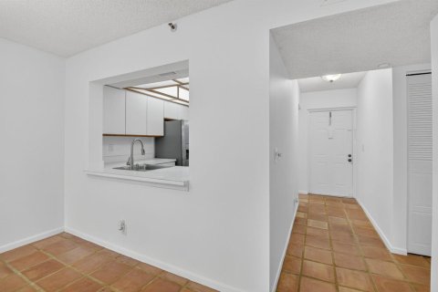 Copropriété à vendre à Delray Beach, Floride: 2 chambres, 101.26 m2 № 2388466 - photo 2