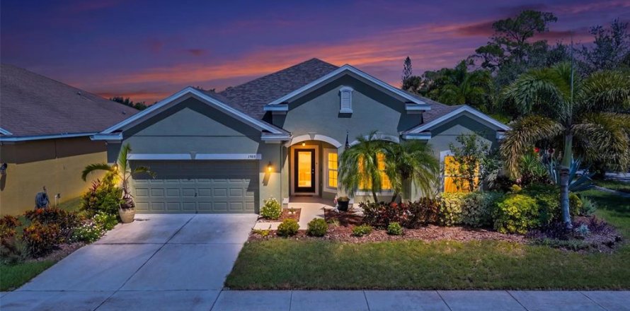 Casa en Ruskin, Florida 4 dormitorios, 244.05 m2 № 2349894