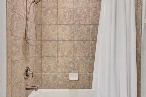 Casa en venta en Ruskin, Florida, 4 dormitorios, 244.05 m2 № 2349894 - foto 19