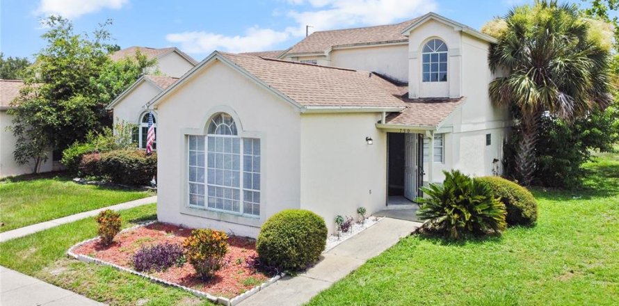 Adosado en Ocoee, Florida 3 dormitorios, 130.16 m2 № 1880999