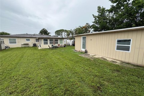 House in Saint Petersburg, Florida 3 bedrooms, 163.04 sq.m. № 1808645 - photo 30