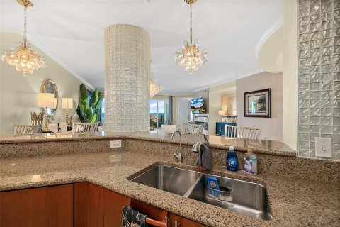 Copropriété à vendre à Daytona Beach Shores, Floride: 3 chambres, 264.59 m2 № 2376864 - photo 29