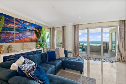 Copropriété à vendre à Daytona Beach Shores, Floride: 3 chambres, 264.59 m2 № 2376864 - photo 6