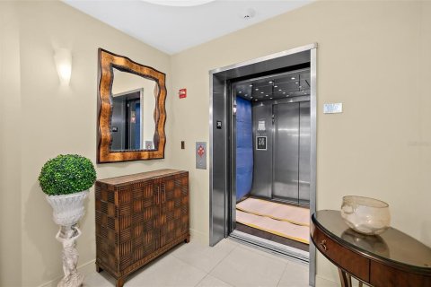 Copropriété à vendre à Daytona Beach Shores, Floride: 3 chambres, 264.59 m2 № 2376864 - photo 3