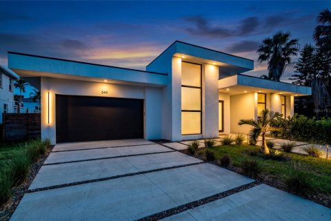 Villa ou maison à vendre à Sarasota, Floride: 4 chambres, 253.25 m2 № 2149222 - photo 3