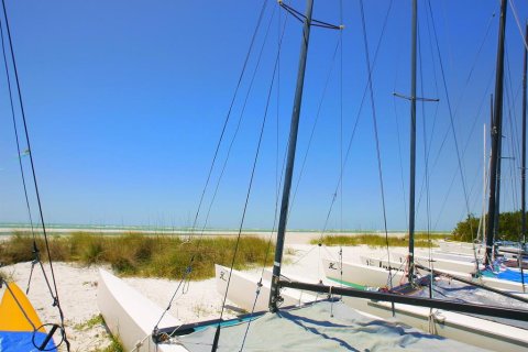Land in Longboat Key, Florida № 1552535 - photo 12