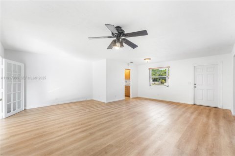 Купить виллу или дом в Плантация, Флорида 3 спальни, 149.76м2, № 1986303 - фото 7