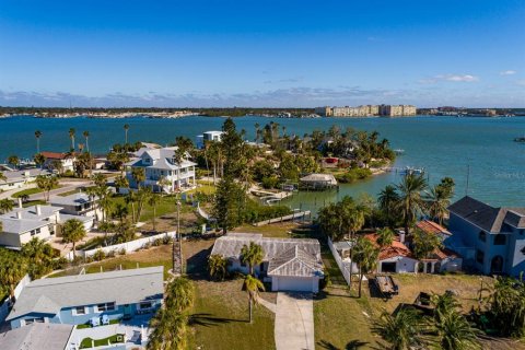 Casa en venta en Redington Beach, Florida, 2 dormitorios, 119.57 m2 № 1614285 - foto 21