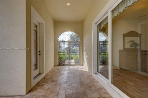 House in Palm Beach Gardens, Florida 4 bedrooms, 283.91 sq.m. № 1737832 - photo 30