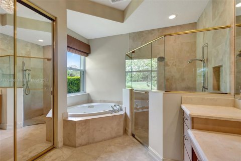 House in Palm Beach Gardens, Florida 4 bedrooms, 283.91 sq.m. № 1737832 - photo 10