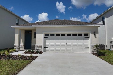 Villa ou maison à Lake Hamilton, Floride 4 chambres, 154.68 m2 № 2408231