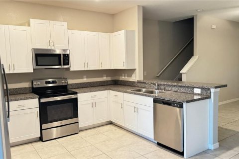 Touwnhouse à louer à Wesley Chapel, Floride: 2 chambres, 140.56 m2 № 2378241 - photo 13
