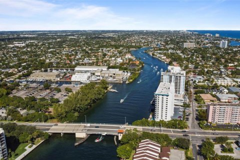 Condominio en venta en Pompano Beach, Florida, 1 dormitorio, 68.75 m2 № 2083085 - foto 25