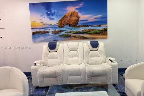 Copropriété à vendre à Lauderdale Lakes, Floride: 2 chambres, 87.7 m2 № 1998874 - photo 6