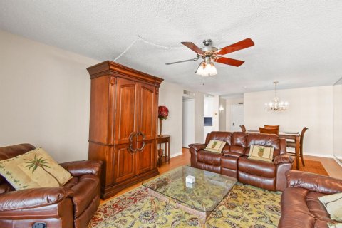 Copropriété à vendre à North Palm Beach, Floride: 2 chambres, 95.5 m2 № 2281579 - photo 13