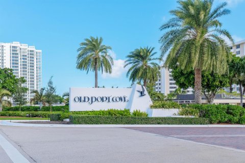 Copropriété à vendre à North Palm Beach, Floride: 2 chambres, 95.5 m2 № 2281579 - photo 2