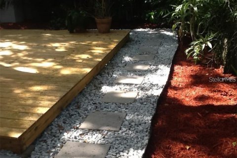 Adosado en venta en Tampa, Florida, 2 dormitorios, 121.52 m2 № 2103901 - foto 9