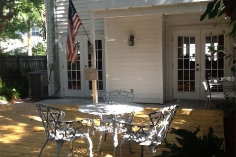 Adosado en venta en Tampa, Florida, 2 dormitorios, 121.52 m2 № 2103901 - foto 11