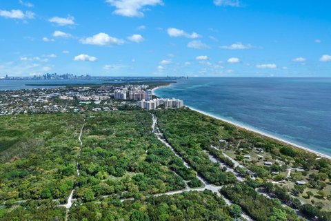 Condo in Key Biscayne, Florida, 3 bedrooms  № 1849284 - photo 30
