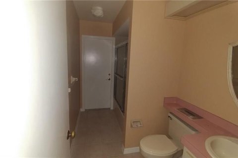 Casa en alquiler en Eustis, Florida, 3 dormitorios, 153.94 m2 № 1853036 - foto 9