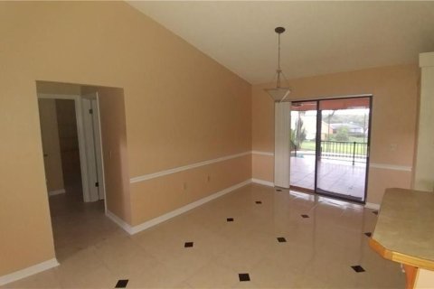 Casa en alquiler en Eustis, Florida, 3 dormitorios, 153.94 m2 № 1853036 - foto 4