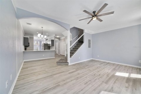 Touwnhouse à vendre à Kissimmee, Floride: 3 chambres, 136.38 m2 № 2207537 - photo 13