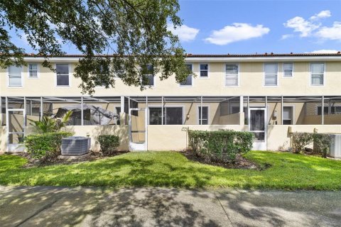 Touwnhouse à vendre à Kissimmee, Floride: 3 chambres, 136.38 m2 № 2207537 - photo 30