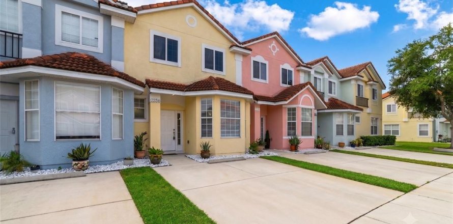 Touwnhouse à Kissimmee, Floride 3 chambres, 136.38 m2 № 2207537