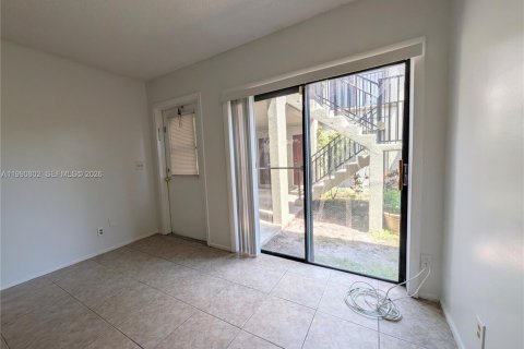 Condominio en alquiler en Coral Springs, Florida, 2 dormitorios, 69.96 m2 № 2058027 - foto 30