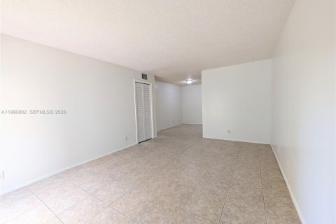 Condominio en alquiler en Coral Springs, Florida, 2 dormitorios, 69.96 m2 № 2058027 - foto 24